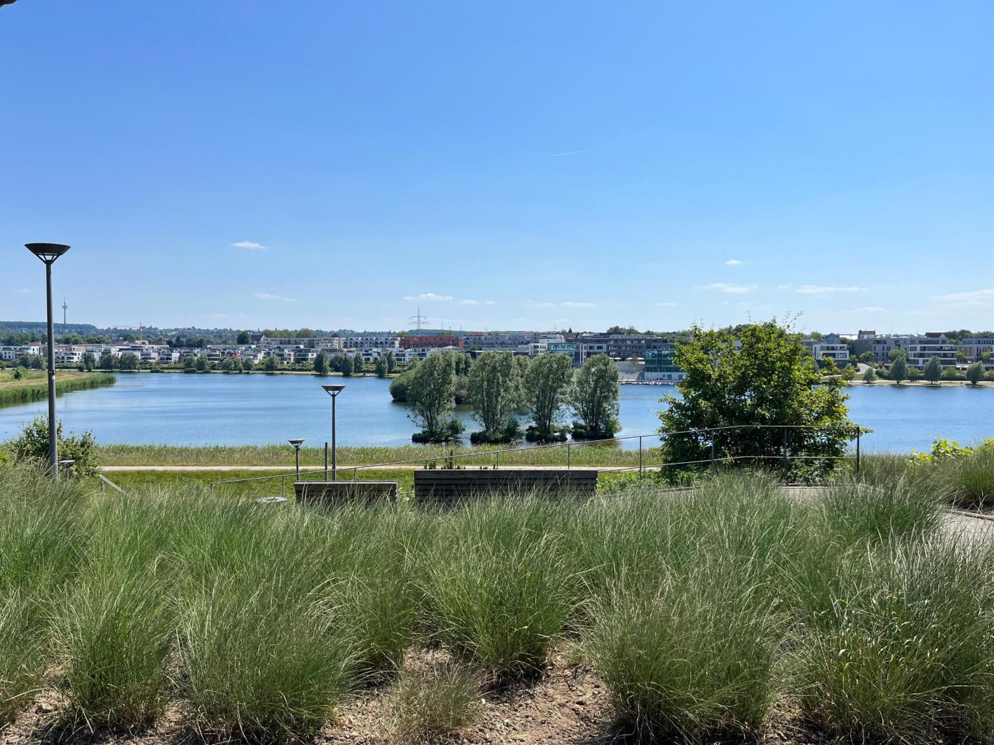 Haus Mit Panoramablick Auf Den Phoenixsee Дортмунд Экстерьер фото